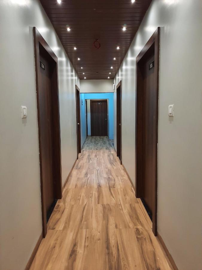 Raapan Beach Resort Mālvan Kültér fotó