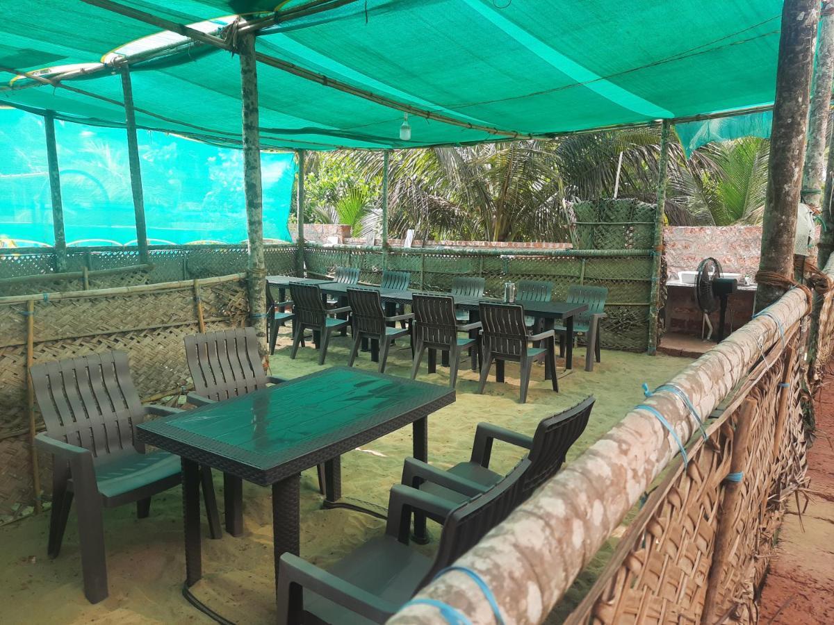 Raapan Beach Resort Mālvan Kültér fotó